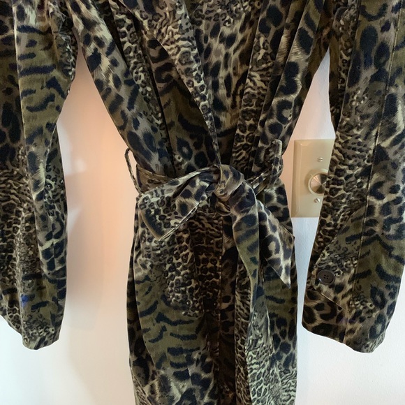 VINTAGE Leopard Print Coat - Picture 2 of 6